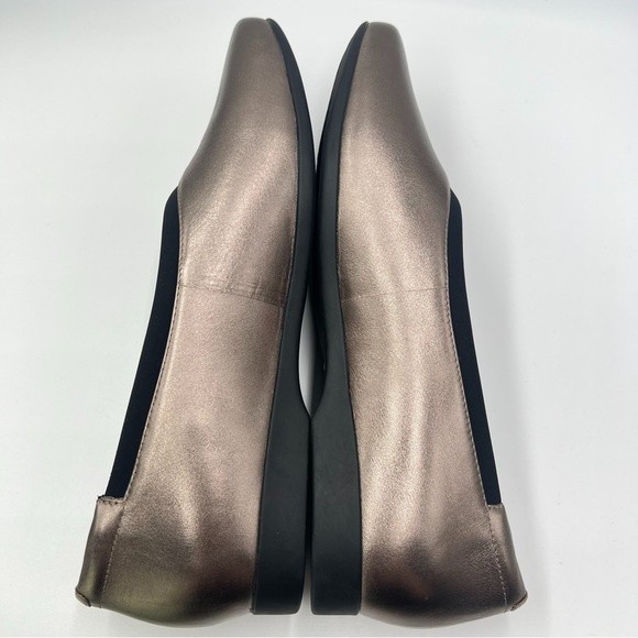 Clarks Women's Un Darcey Ease 2 Pebble Metallic Leather Ballet Flats Shoes 11 - Picture 6 of 12